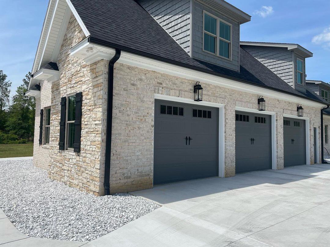 stamped carriage house in graphite