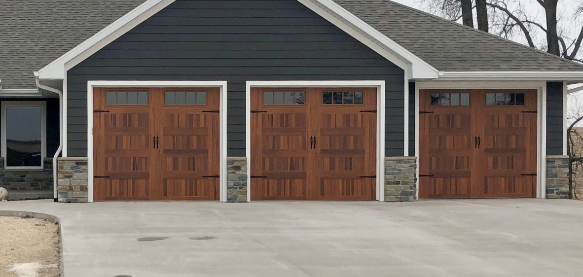 Ranch garage doors