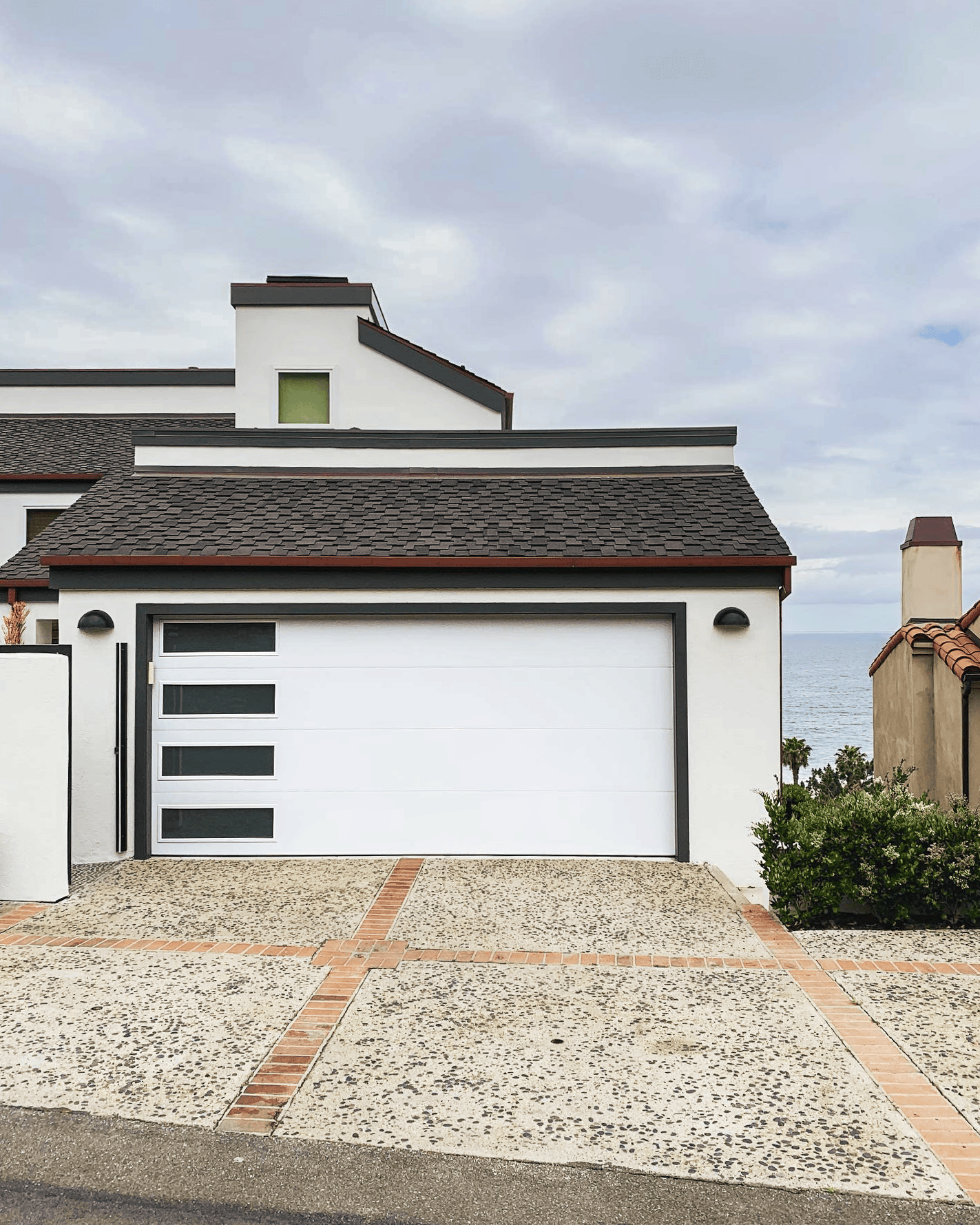 jeffsgaragedoorsoc white skyline flush