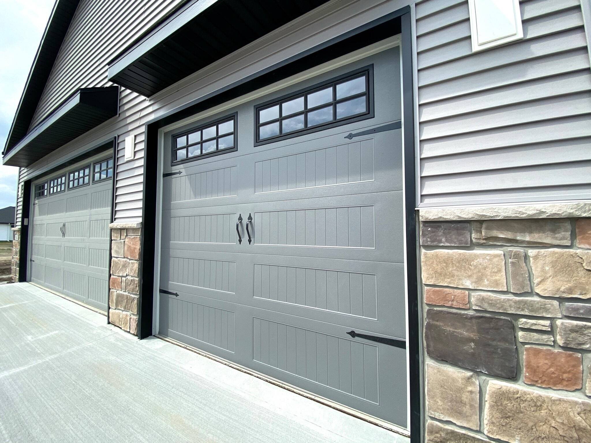 stamped carriage house in graphite